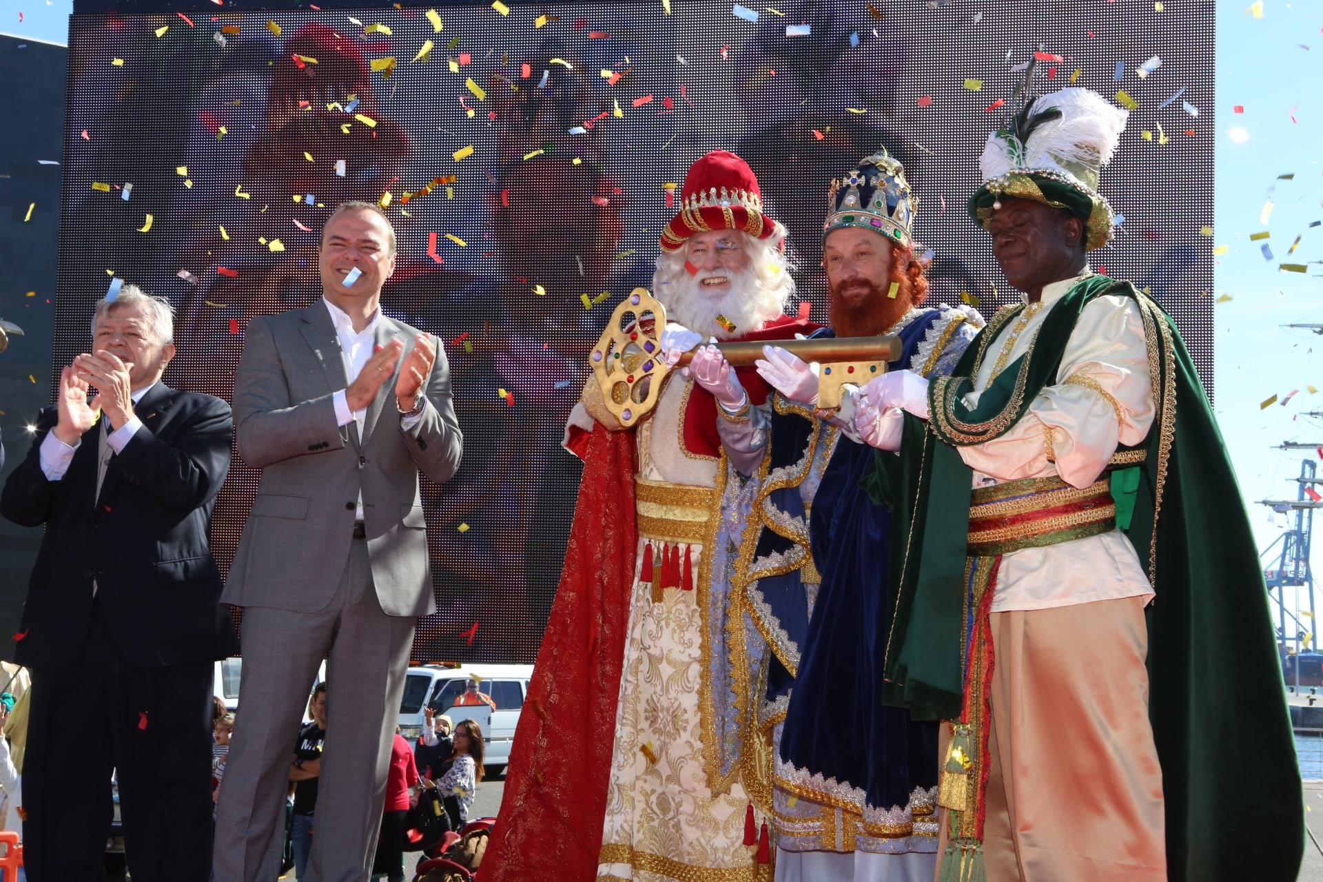 Los Reyes Magos llegan a la capital grancanaria. (Alejandro Ramos).