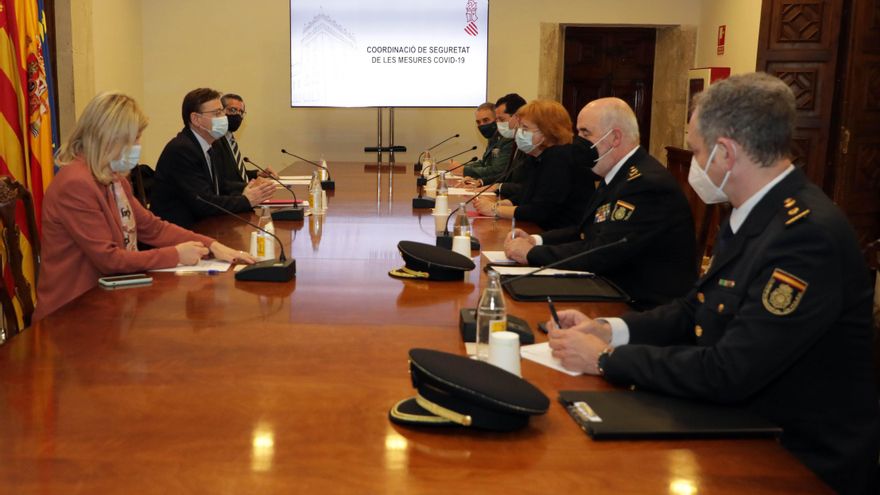 El presidente, Ximo Puig, en la reunión de coordinación de seguridad de medidas COVID-19