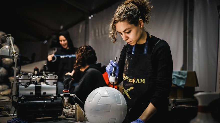 Informe advierte que el costo de producción industrial argentino subió un 25 % en dólares