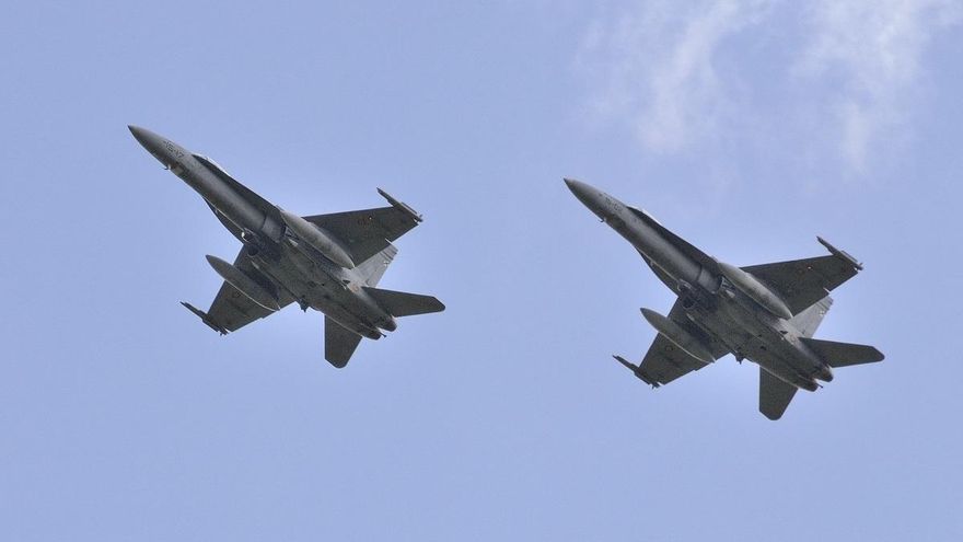 Dos cazas españoles de la OTAN derriban un dron que vulneró el espacio aéreo de Rumanía