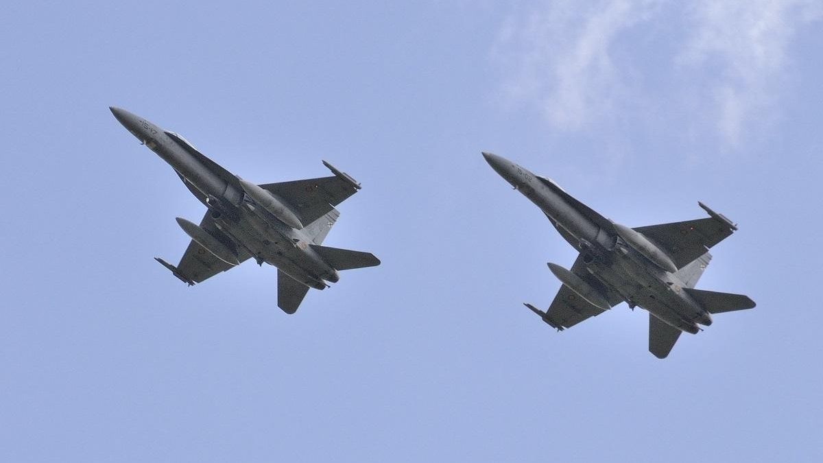 Un caza español de la OTAN derriba un dron que vulneró el espacio aéreo de Rumanía