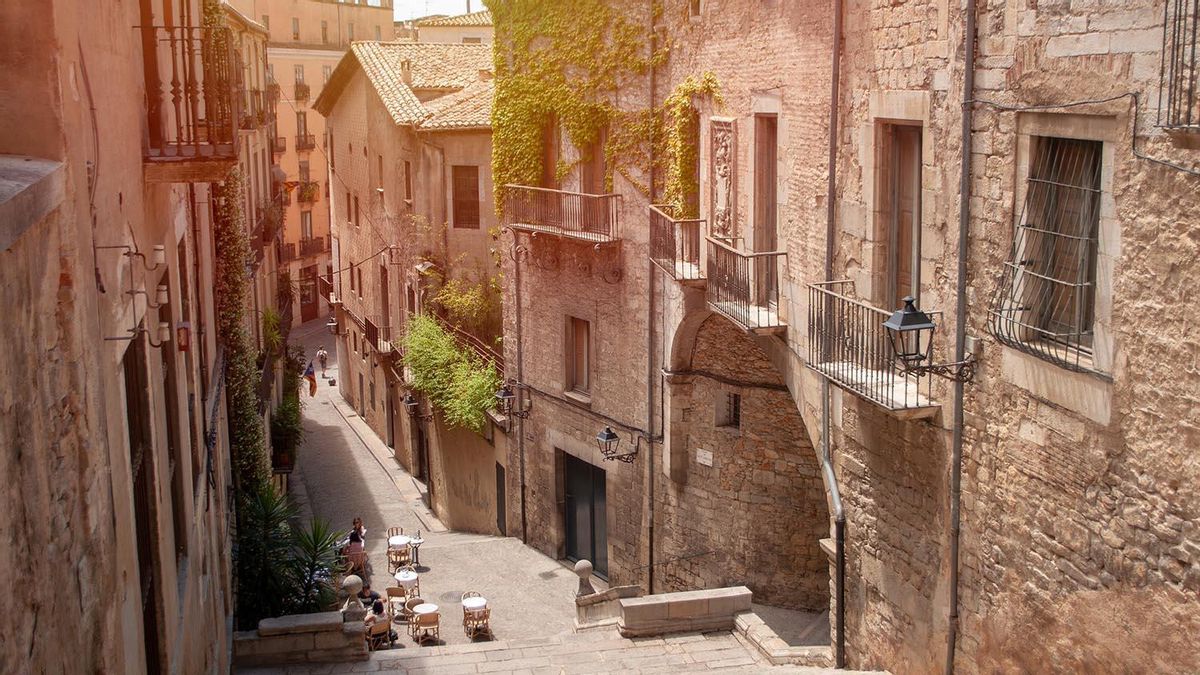 Calles de Girona que parecen sacadas de otra época.
