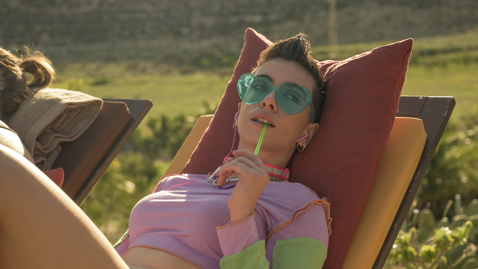 'Vis a vis' comparte nuevas imágenes de 'El Oasis', que continúa su rodaje en Almería