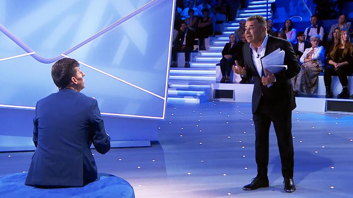 Jorge Javier Vázquez abronca a Manu en el plató de 'Hay una cosa que te quiero decir'