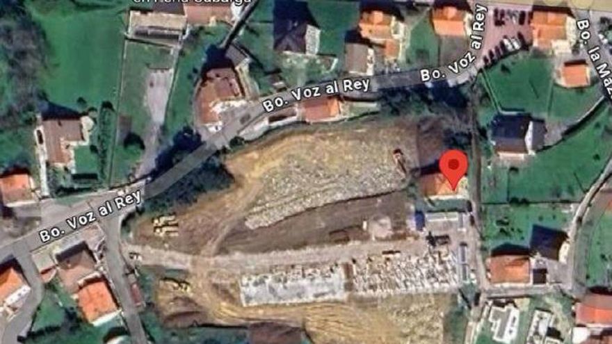 El entorno protegido como Bien de Interés Cultural de la Torre de Alvarado sufre la construcción de 30 chalés