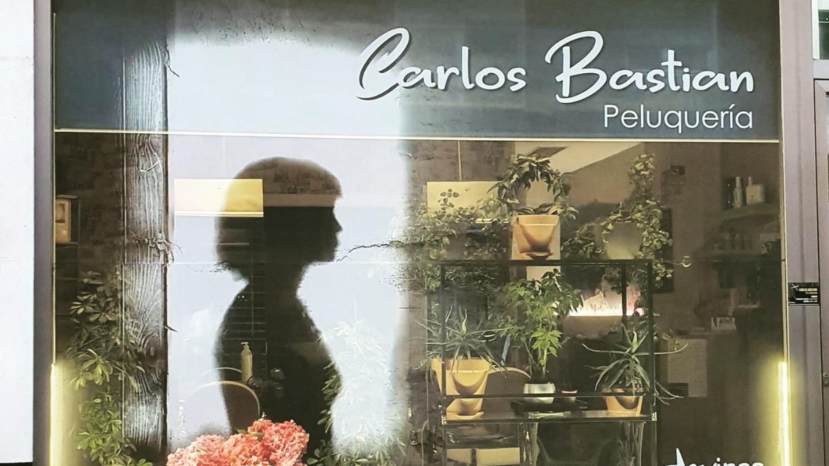 Peluquería Carlos Bastian.