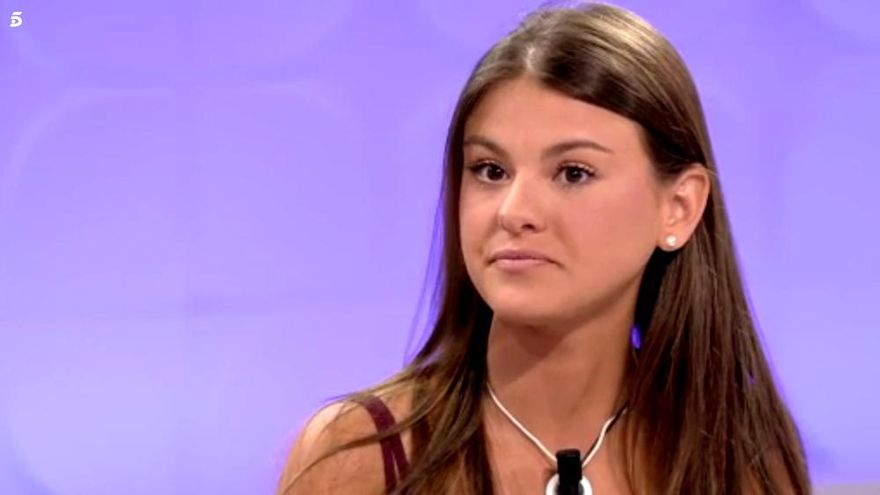 Andrea, pretendienta de Joni en MyHyV