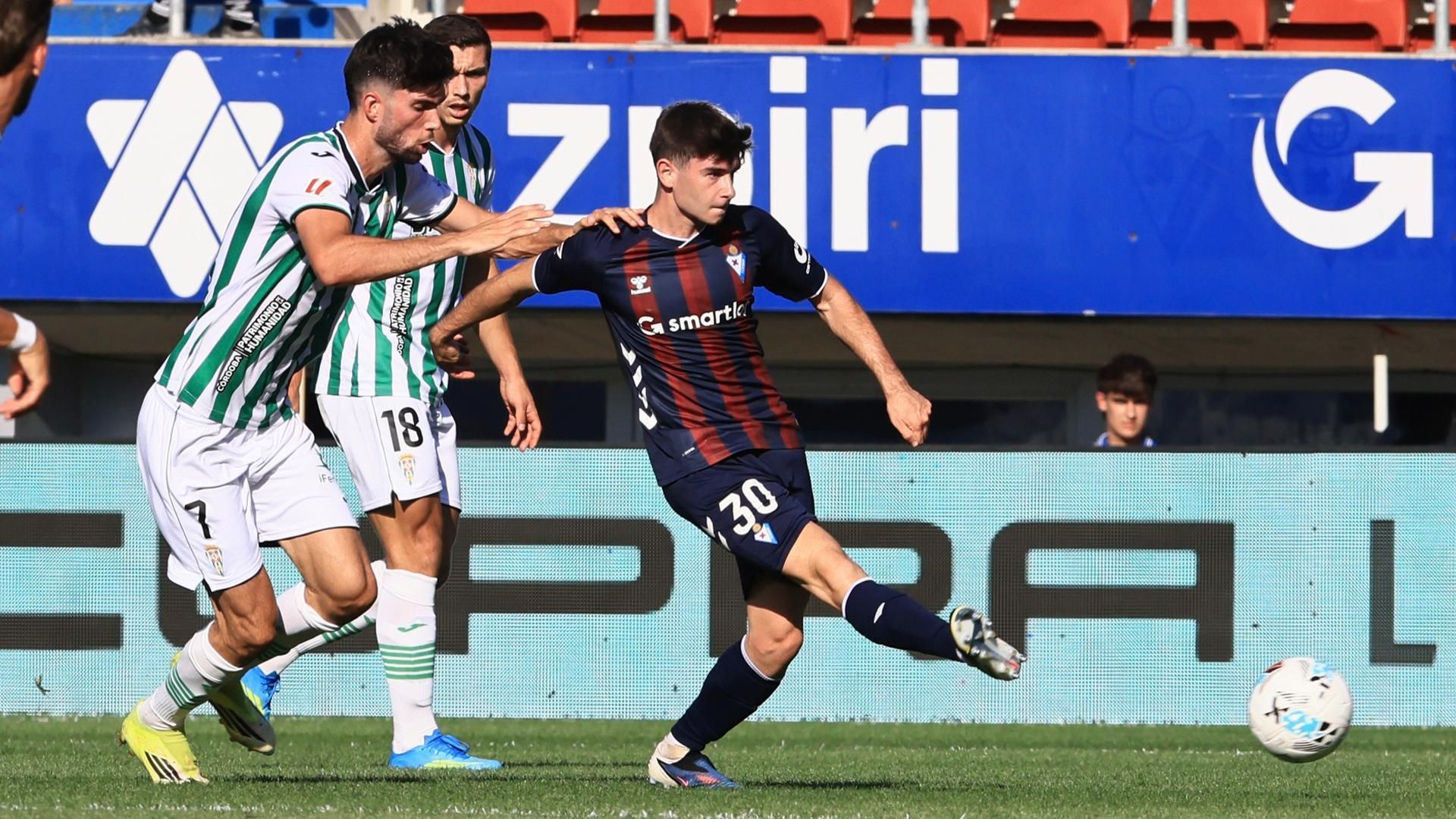 Las imágenes del SD Eibar - Córdoba CF