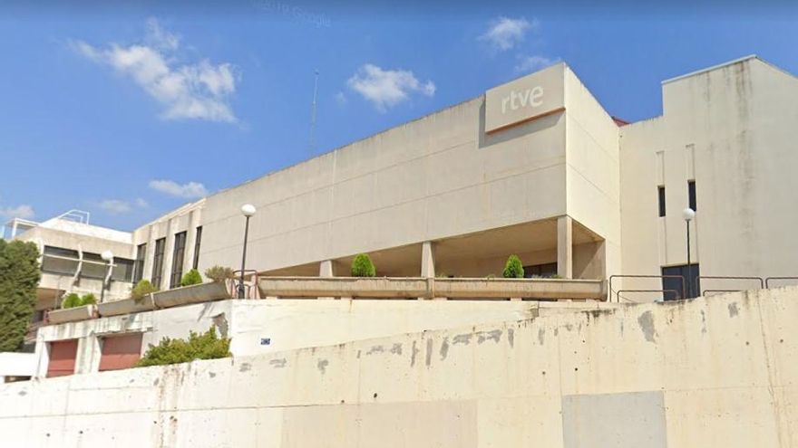 CGT denuncia la sanción a un periodista de TVE por ser "molesto" y el medio alega que fue por “trato inadecuado”