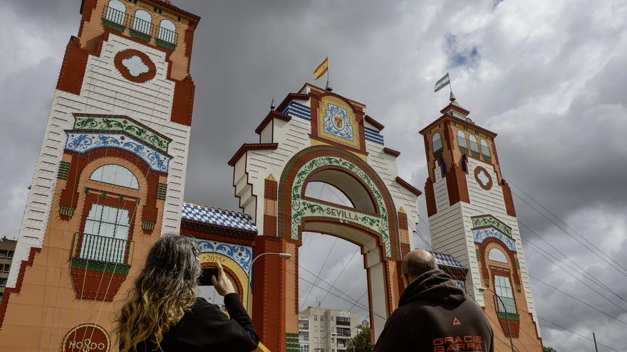 Arranca la Feria de Abril de Sevilla de la vuelta a su formato antiguo