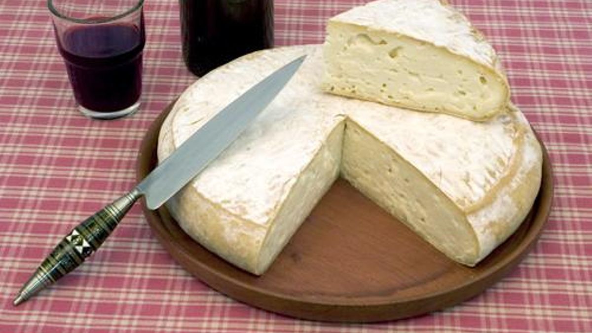 Ejemplo de queso similar al Brânză lui Vodă