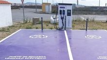Cargador eléctrico automóvil Villafranca Barros