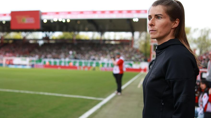 La entrenadora que cambió la historia del fútbol europeo: Eta logra la permanencia en Berlín y deja huella en Alemania