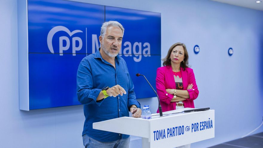 Bendodo: Si la directora de Protección Civil actúa como política debe aceptar la crítica