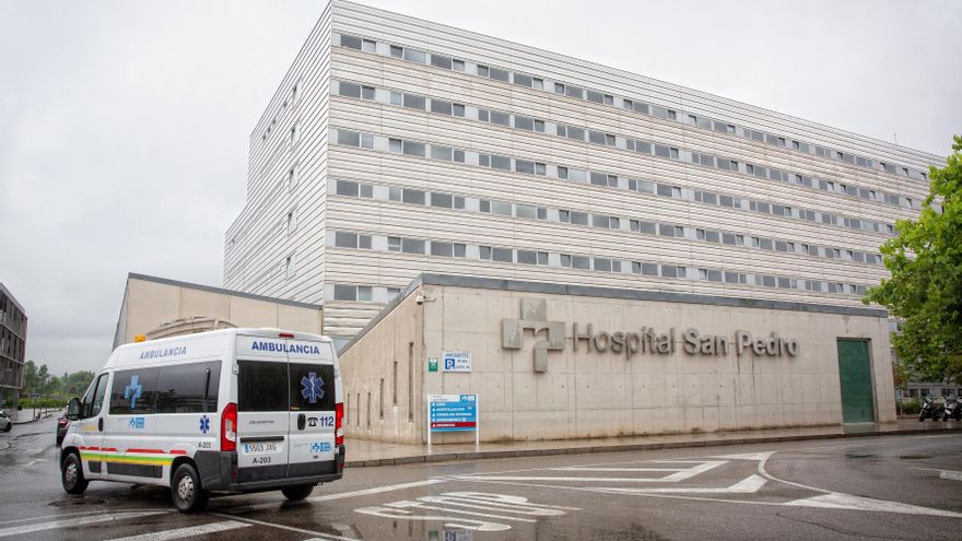 Vista del Hospital San Pedro de Logroño este martes donde se encuentra ingresado el líder del Frente Polisario, Brahim Ghali, que se somete hoy por primera vez a las preguntas de un juez de la Audiencia Nacional, que investiga dos querellas contra él por presuntos delitos de genocidio y lesa humanidad. EFE/ Raquel Manzanares