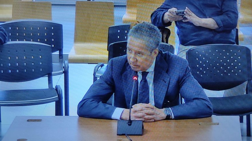 Eduardo Zaplana usa las guerras internas del PP para negar la mordida de Juan Cotino: "Nos llevábamos fatal"