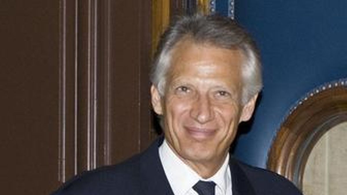 El ex primer ministro francés Dominique de Villepin