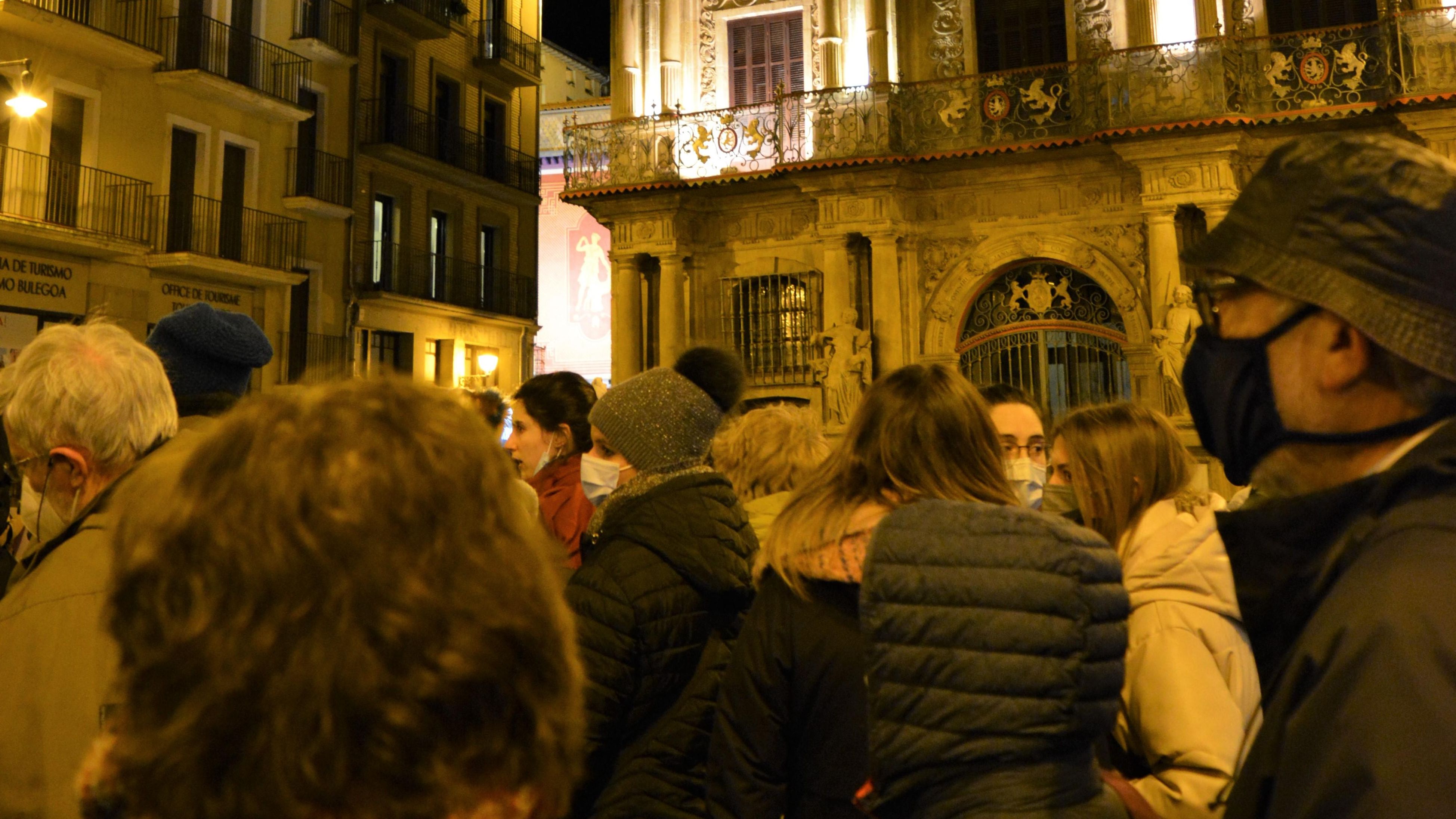 Concentración en Pamplona en repulsa al crimen machista de Sara Pina