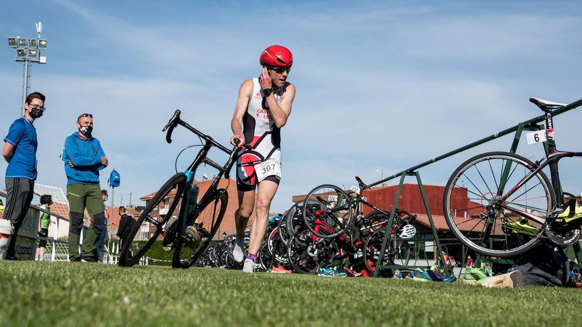 Imagen de archivo: Duatlón SuperSprint de Santa María del Páramo.
