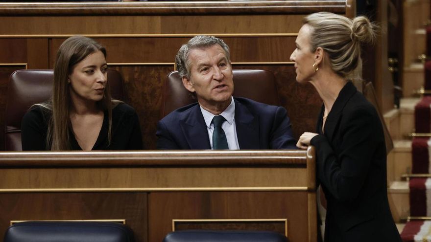 Feijóo apuesta por perfiles duros para competir con Vox