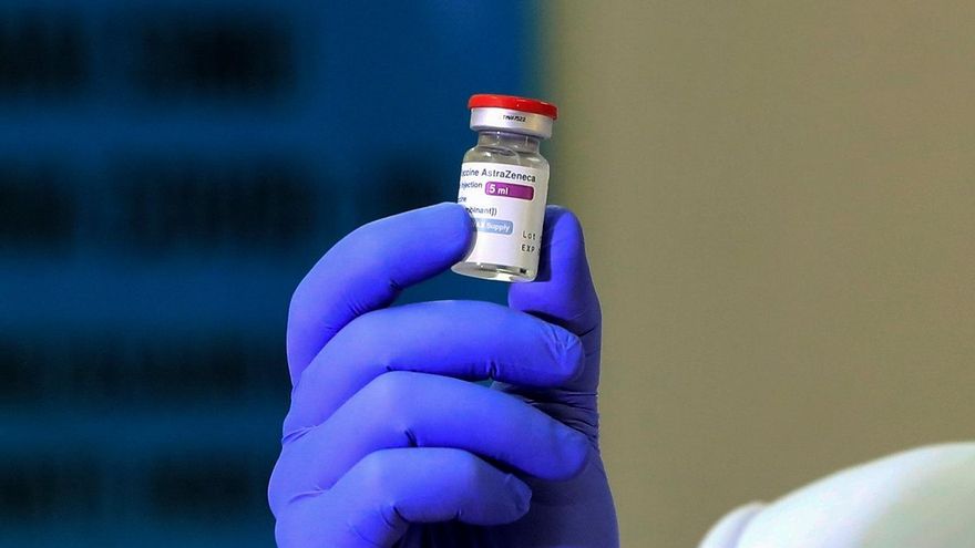 Una dosis de la vacuna de Astrazeneca. EFE/EPA/ANTONIO DASIPARU