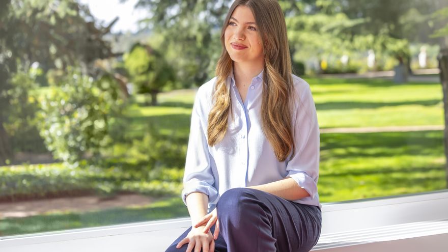 Zarzuela distribuye cinco fotografías de la infanta Sofía en su 18 aniversario