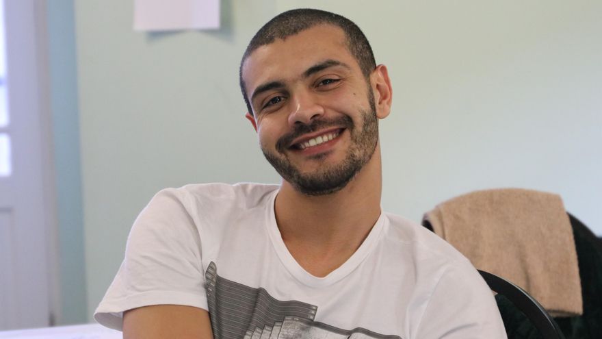 Soufiane Hennani, uno de los activistas que participa en el podcast.