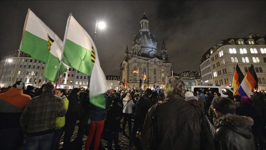 Apenas 2.000 personas en la protesta islamófoba en la ciudad alemana de Dresde