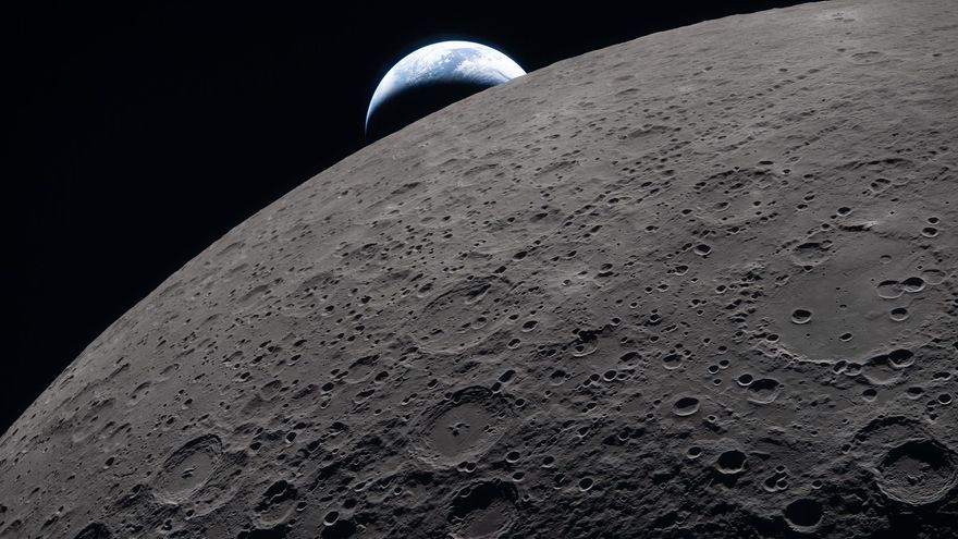 Imagen del "ocaso" terrestre sobre el horizonte lunar captado por Artemisa II.