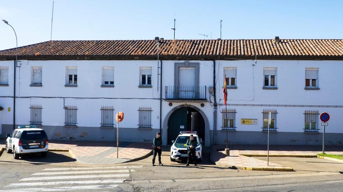 Detenido un hombre ladrón de 65 años por forzar una segunda vvienda en Villamañán y robar dos televisiones y dinero