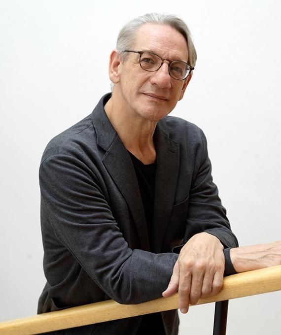 Alberto Ruy Sánchez.