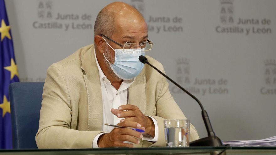 El vicepresidente de la Junta de Castilla y León, Francisco Igea, en rueda de prensa.