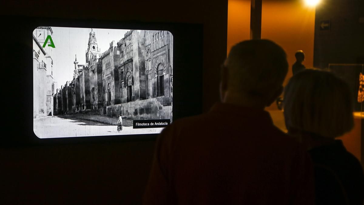 Inauguración de la exposición 'Ciudad de quién' en el C3A