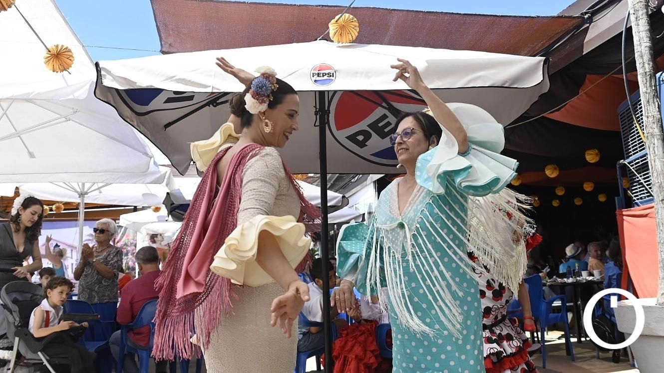 Ambiente de domingo en la feria