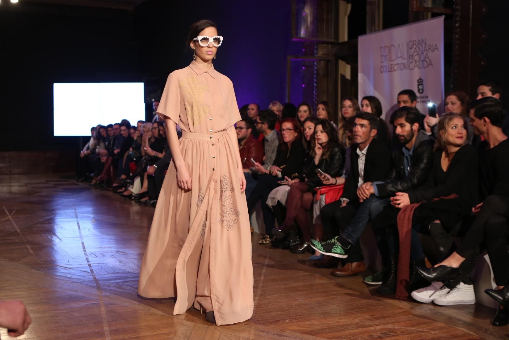 Desfile de Aurelia Gil en Gran Canaria Moda Cálida (ALEJANDRO RAMOS)