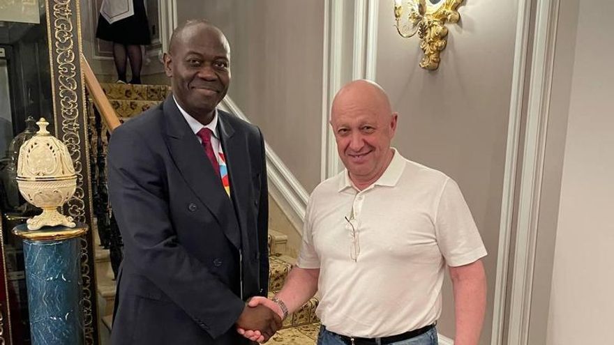 El jefe de Wagner apareció en una imagen durante la cumbre ruso-africana de San Petersburgo