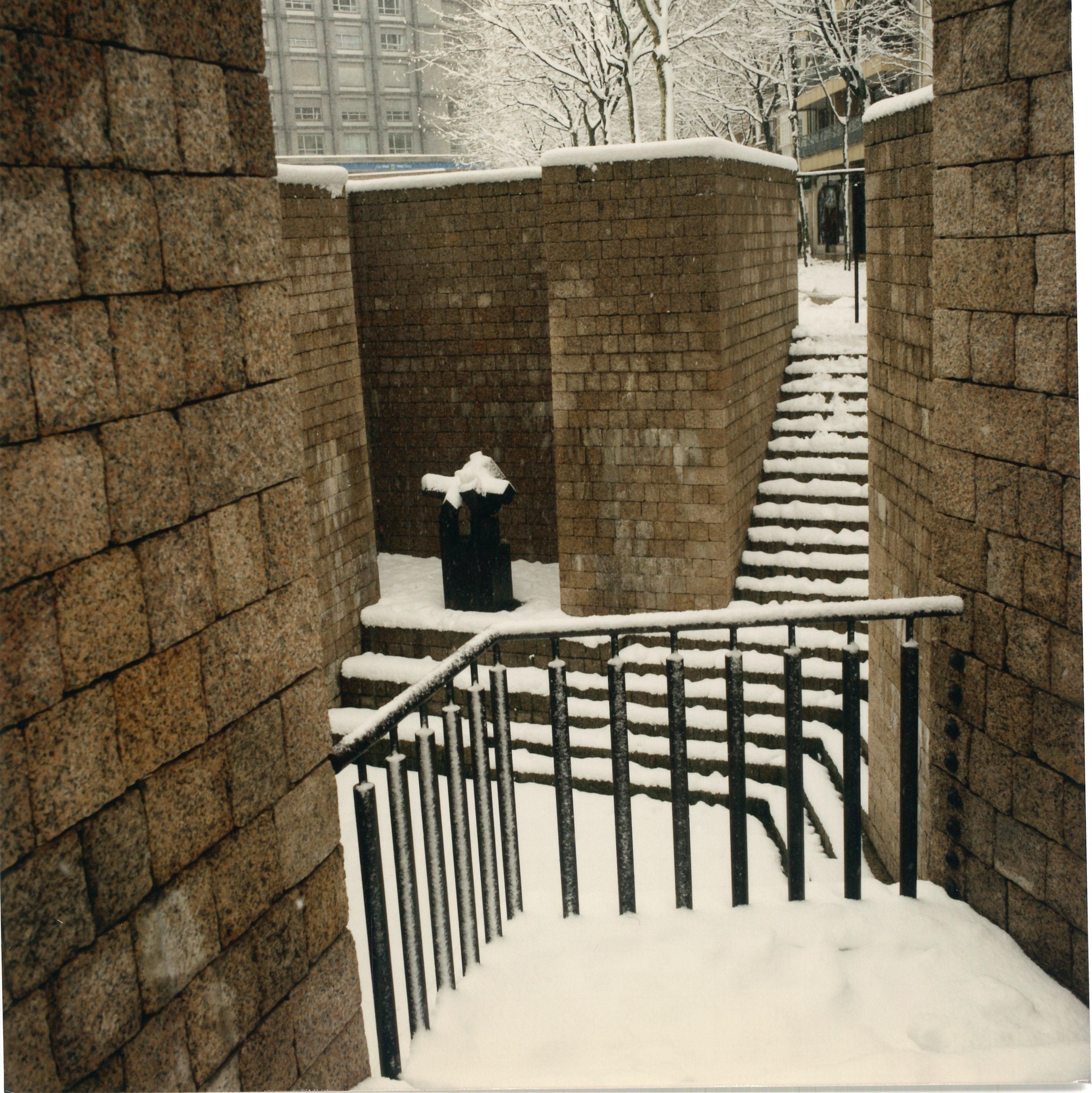 La escultura, un día de nieve