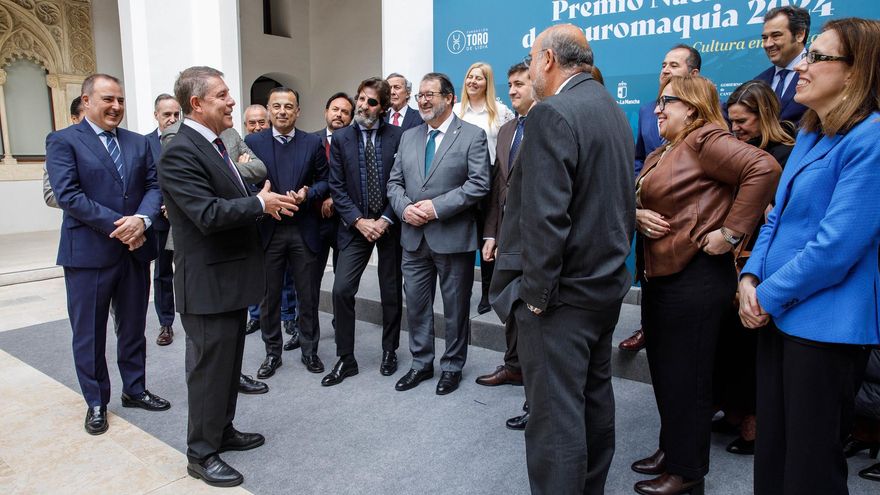 El polémico nuevo Premio Nacional de Tauromaquia, 'ex aequo' al cineasta Albert Serra y a los criadores de Toros de Lidia