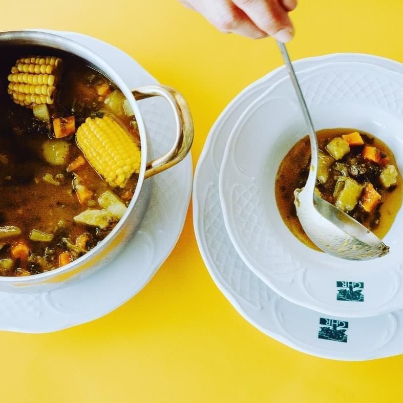 Plato de cuchara hermanos rogelio