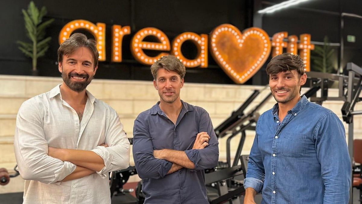 De izq. a dcha: José Luis Rull, José Antonio Gobea y Sebastián Domínguez, socios fundadores de Areafit.