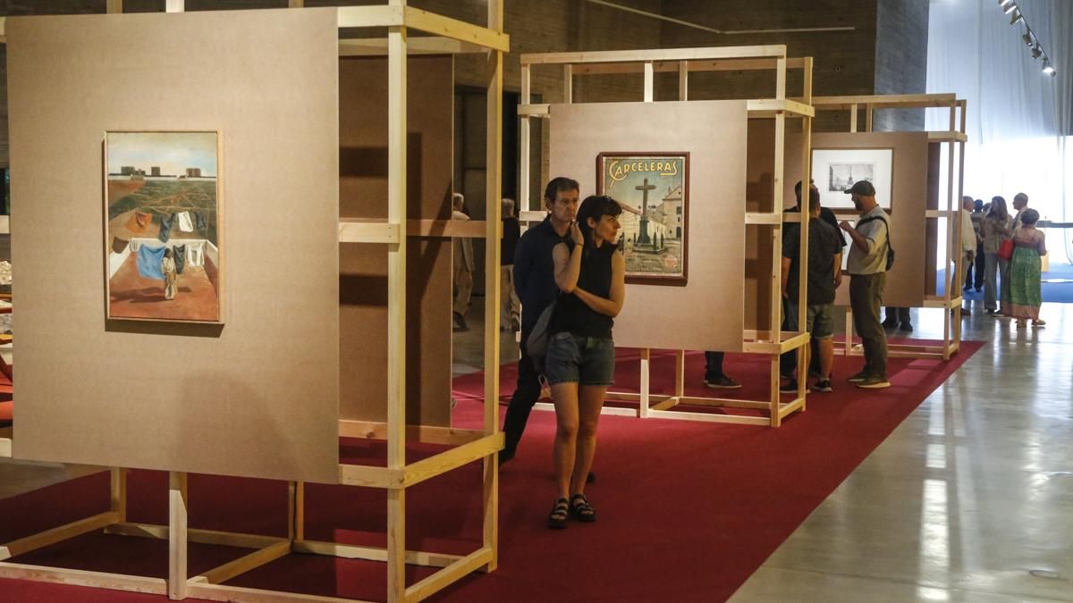 Inauguración de la exposición 'Ciudad de quién' en el C3A