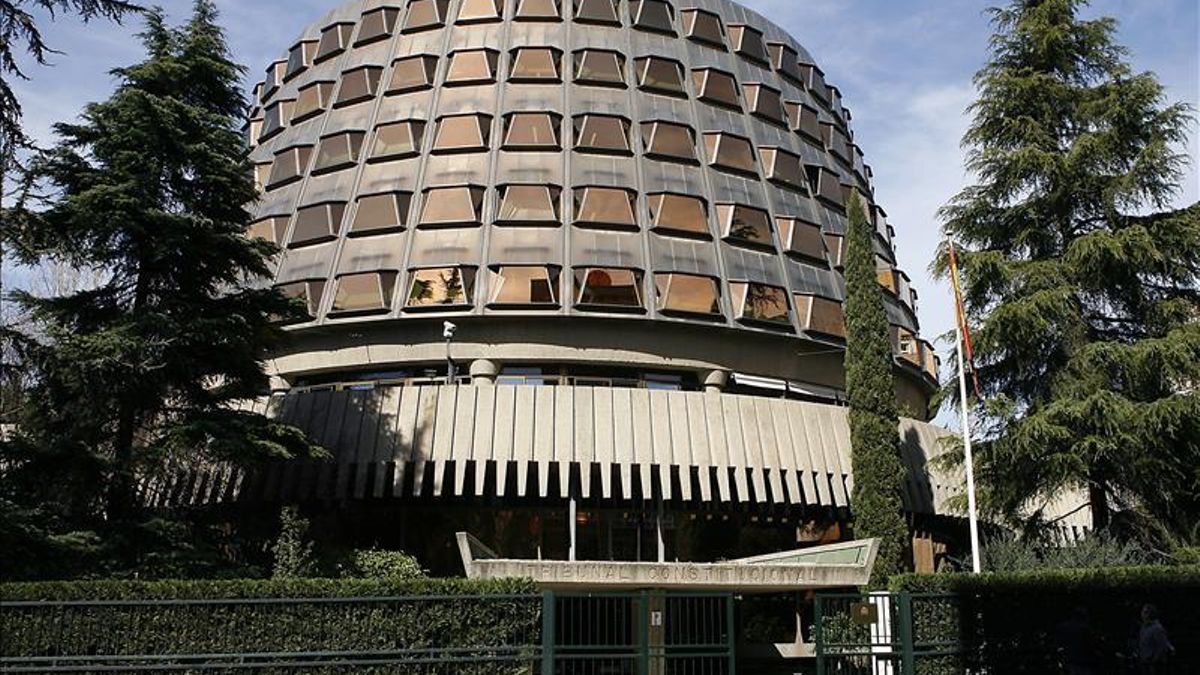 El Tribunal Constitucional avala la legalidad de varios puntos de la reforma laboral. EFE