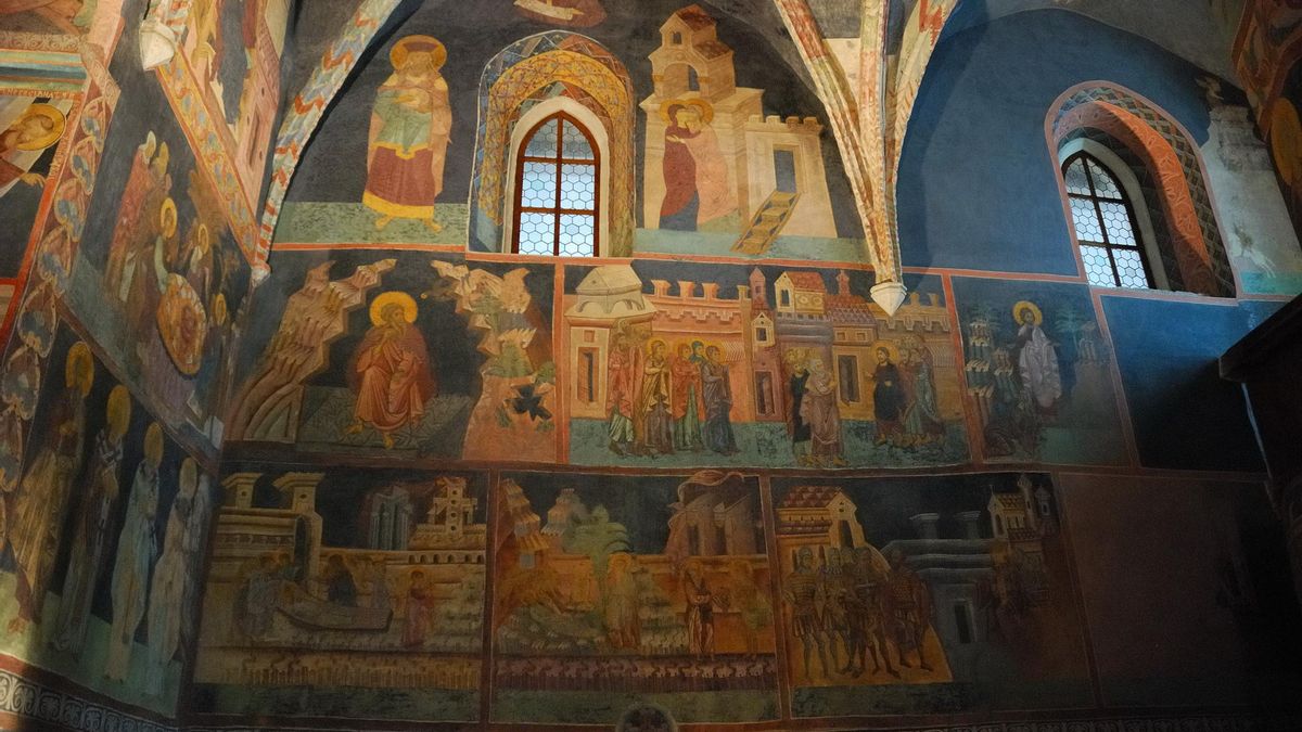 Frescos bizantinos en la capilla del Castillo de Lublin.