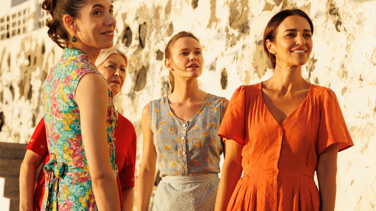 Imagen promocional de 'A la deriva'
