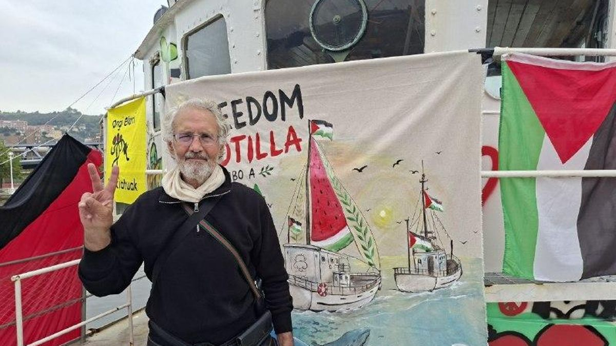 Frank Romano, activista y abogado francés-estadounidense en la Flotilla en su paso por Bilbao