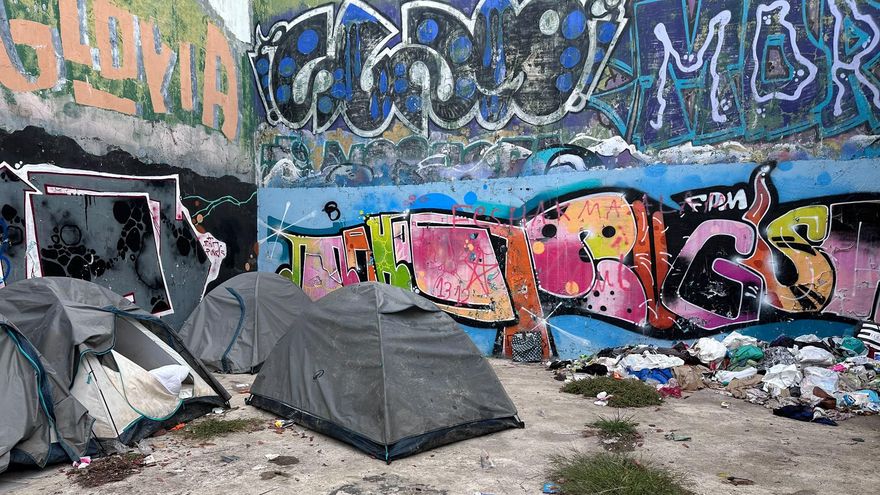 Frontón de Aranzadi, donde viven estas personas en situación de sinhogarismo