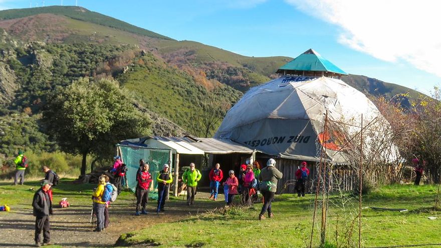 La vida en una ecoaldea: comunidad y autoconsumo en siete ejemplos que están en España