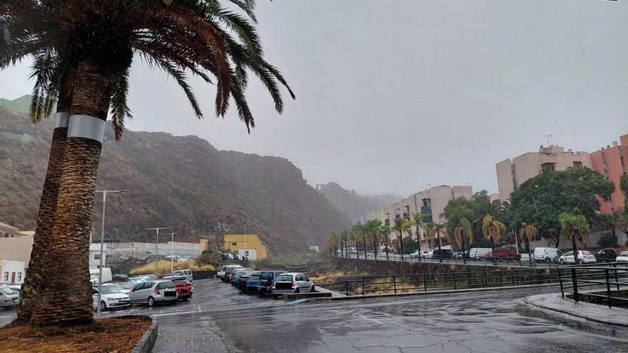 Octubre se estrena en La Palma con copiosas lluvias: descarga más de 144 litros