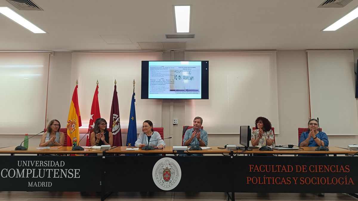 Acto en la Facultad de Ciencias Políticas y Sociología de la UCM en homenaje a su antiguo alumno, José Luis Montañés Gil