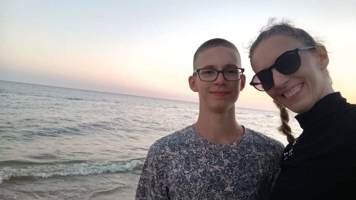 La familia de Arek, el menor desaparecido en aguas de Tenerife, busca a quienes intentaron rescatarlo